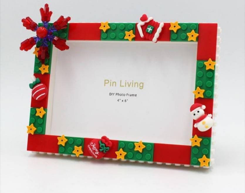 CHRISTMAS LEGO FRAME